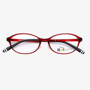 ライフスタイル別 子どもの生活に合わせたレンズ フレームの選び方 眼鏡市場 メガネ めがね