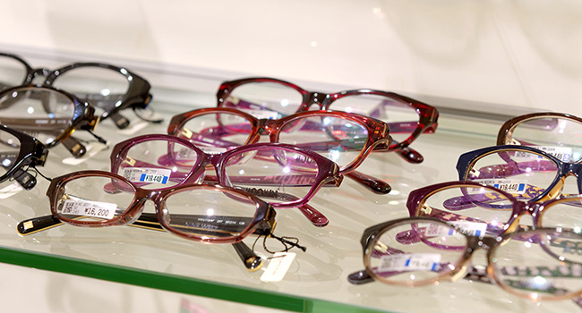 メガネ修理の基本 メガネ修理の注意点をご紹介 眼鏡市場 メガネ めがね