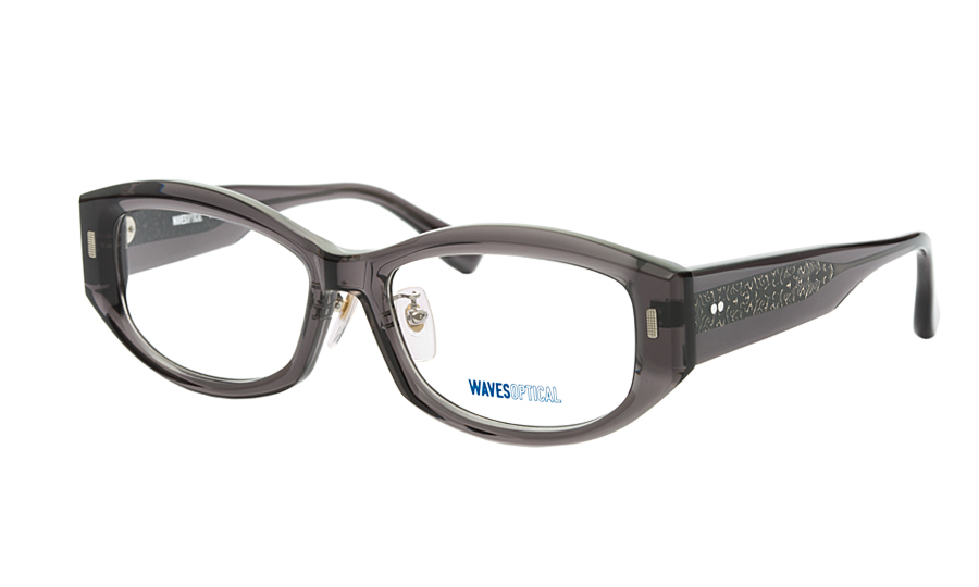 写真：WAVES OPTICAL WOP-005 CLSMKを斜め前方の角度から撮影した様子。